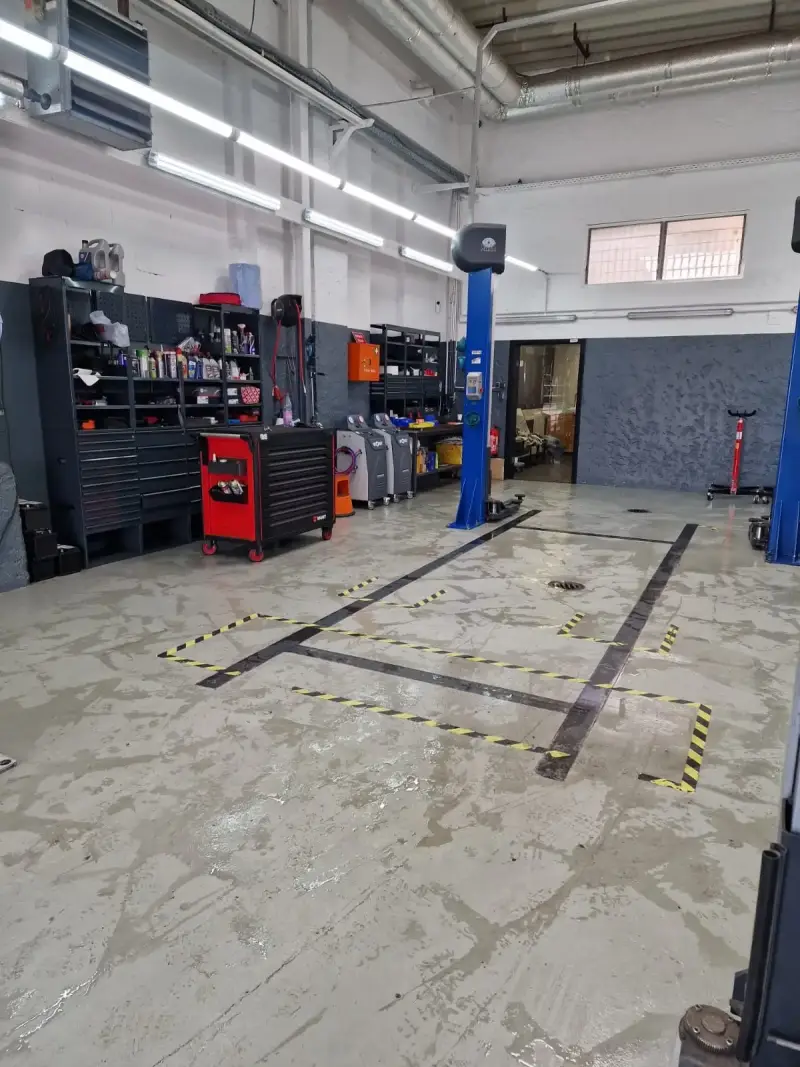 Modernisierter Werkstattboden in einem Gewerbeobjekt in Oberursel